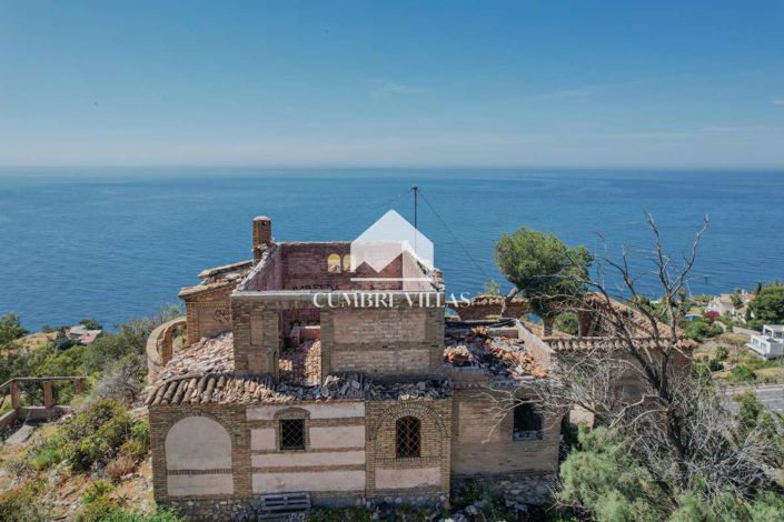 Image No.16-Villa for sale