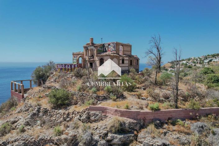 Image No.8-Villa for sale