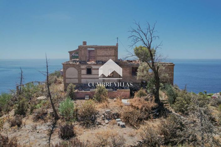 Image No.9-Villa for sale