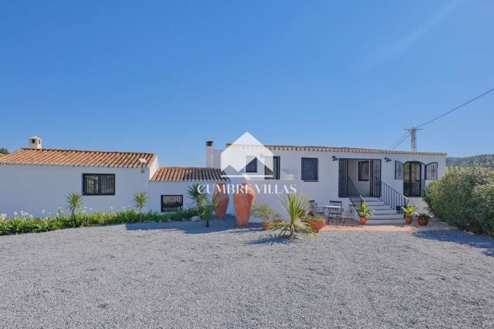 Image No.29-5 Bed Country House for sale