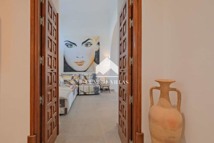 Image No.53-5 Bed Country House for sale