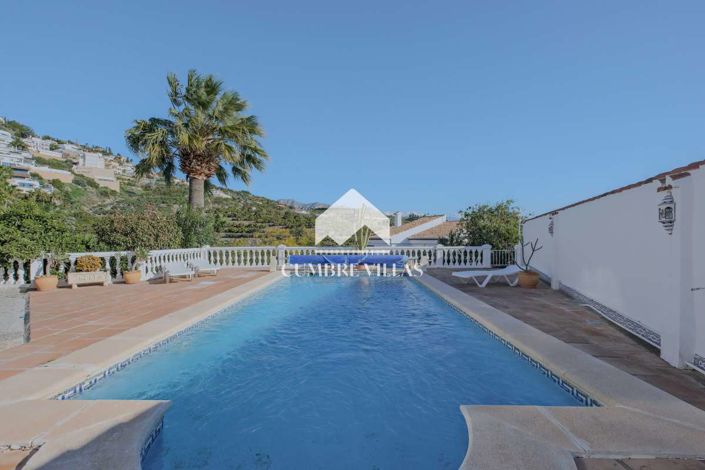 Image No.48-4 Bed Villa for sale