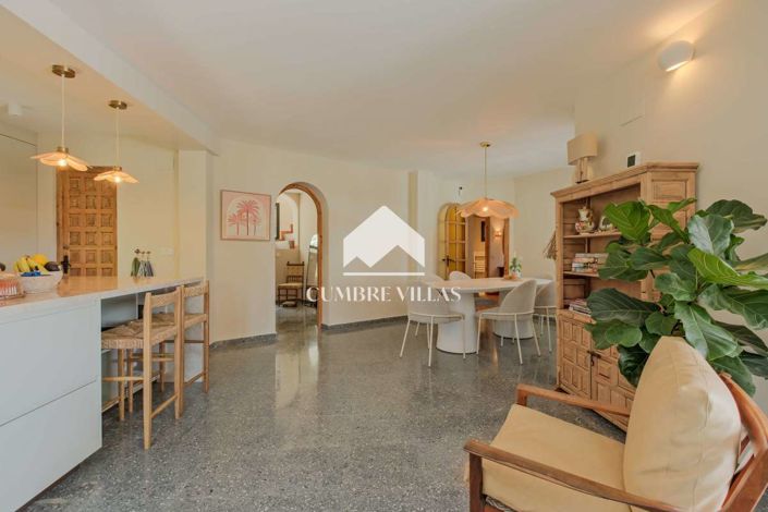 Image No.20-5 Bed Villa for sale