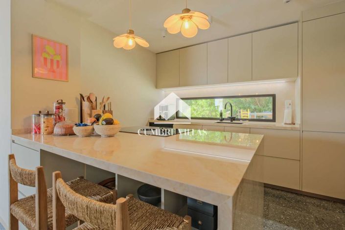 Image No.21-5 Bed Villa for sale