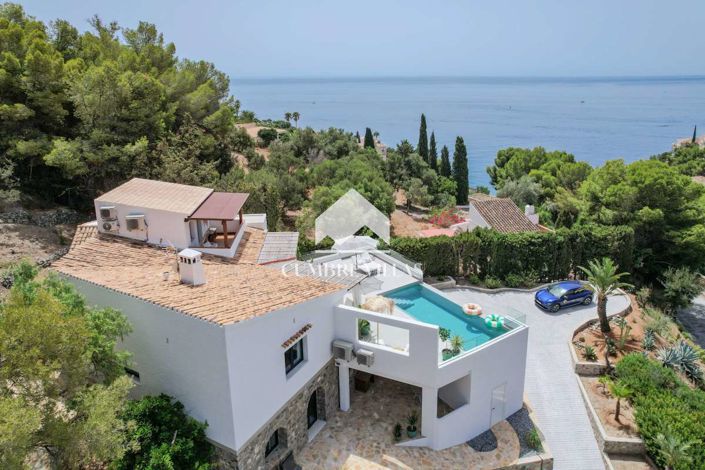 Image No.40-5 Bed Villa for sale