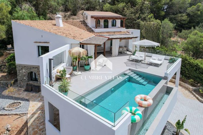 Image No.5-5 Bed Villa for sale