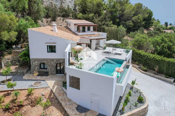 Image No.53-5 Bed Villa for sale