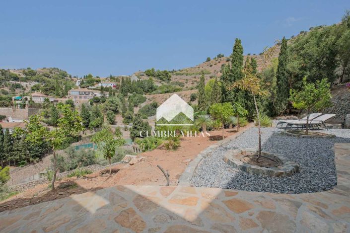 Image No.55-5 Bed Villa for sale