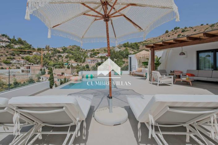 Image No.9-5 Bed Villa for sale