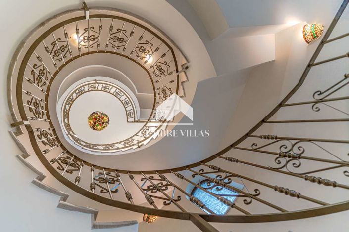 Image No.11-5 Bed Villa for sale