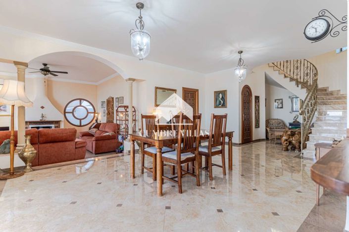 Image No.13-5 Bed Villa for sale