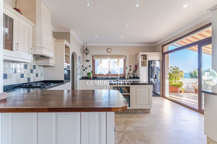 Image No.18-5 Bed Villa for sale