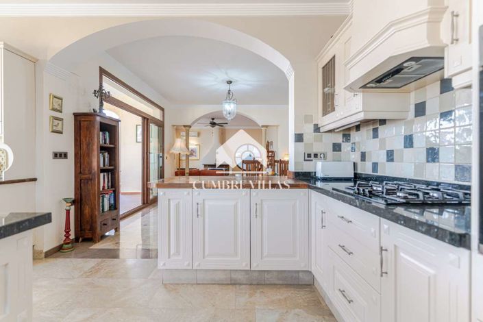 Image No.21-5 Bed Villa for sale