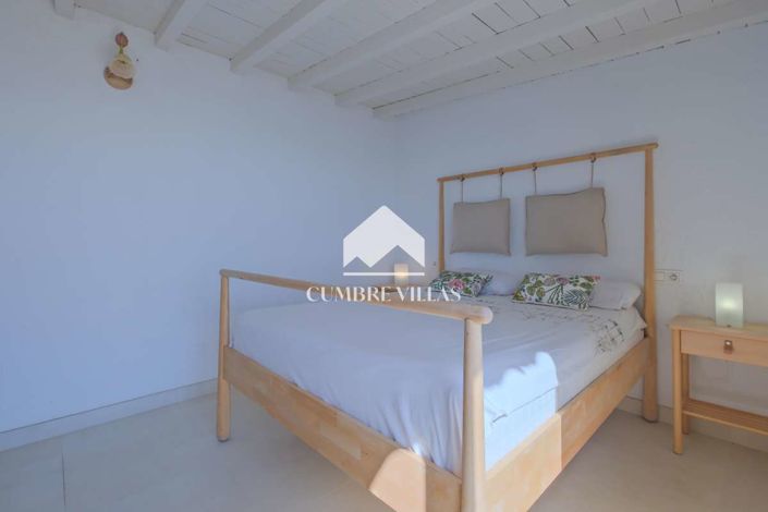 Image No.34-3 Bed Country House for sale