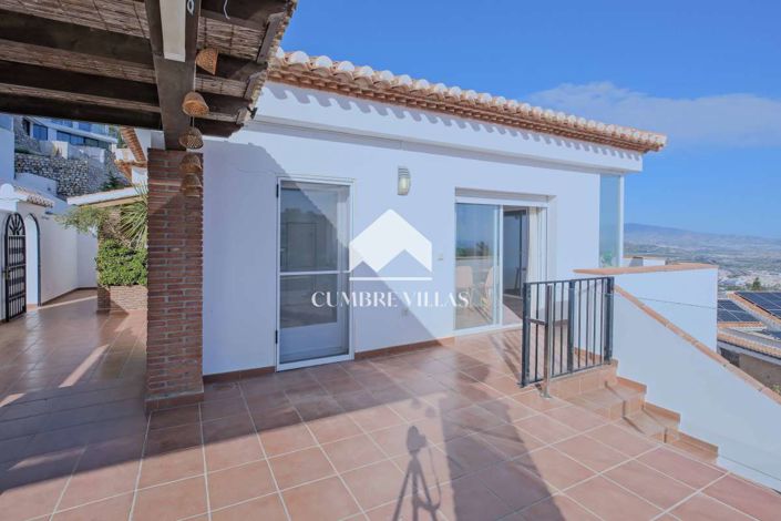 Image No.17-4 Bed Villa for sale