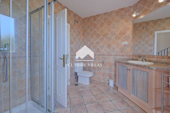 Image No.39-4 Bed Villa for sale