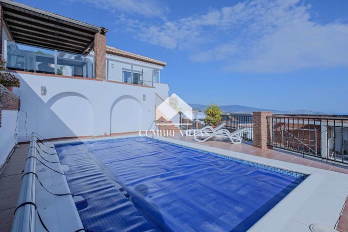 Image No.52-4 Bed Villa for sale