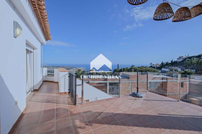 Image No.54-4 Bed Villa for sale