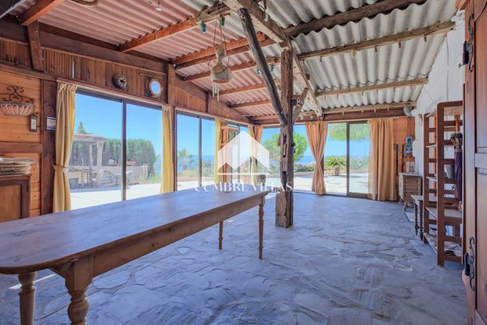Image No.36-6 Bed Country House for sale
