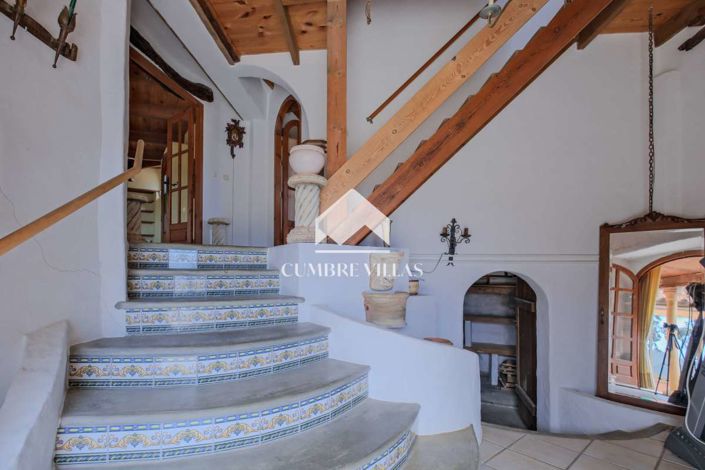 Image No.39-6 Bed Country House for sale