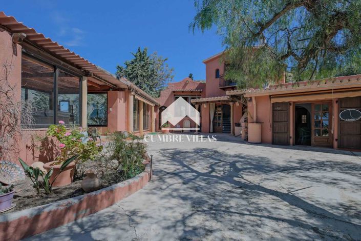 Image No.6-6 Bed Country House for sale