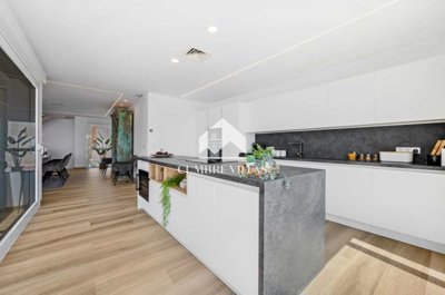 20260506135621000000real-estate-photographer-