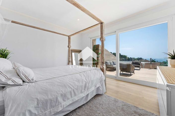 Image No.29-5 Bed Villa for sale