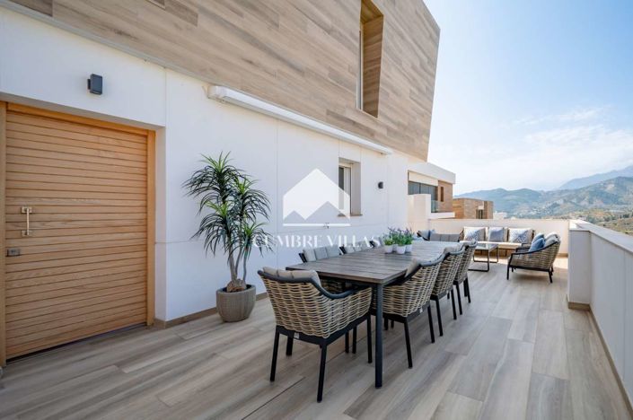 Image No.45-5 Bed Villa for sale