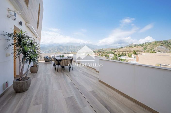 Image No.46-5 Bed Villa for sale