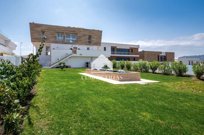 Image No.49-5 Bed Villa for sale