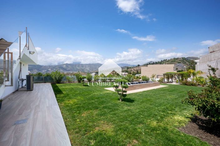 Image No.50-5 Bed Villa for sale