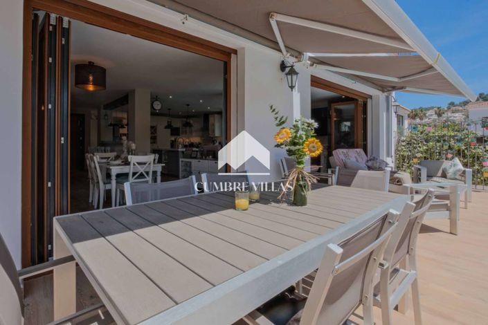 Image No.18-5 Bed Villa for sale