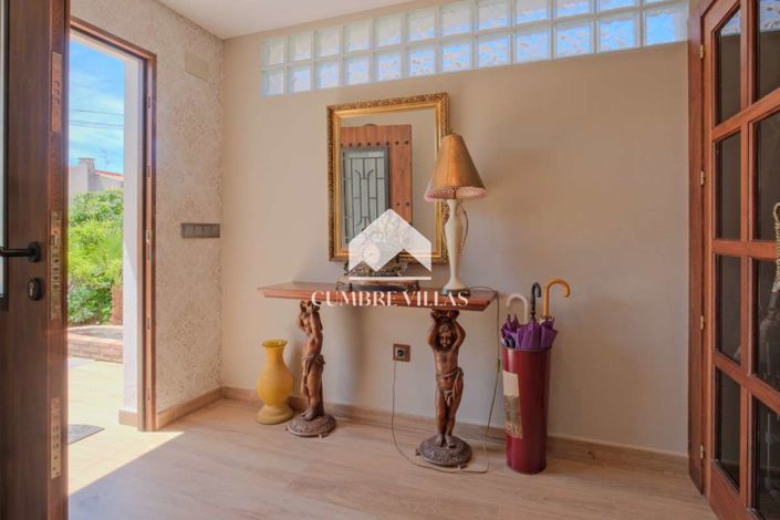 Image No.21-5 Bed Villa for sale