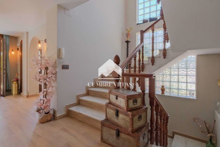 Image No.42-5 Bed Villa for sale