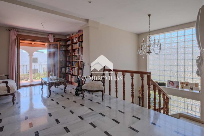 Image No.44-5 Bed Villa for sale