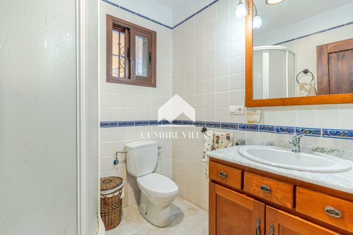 Image No.21-Country House for sale