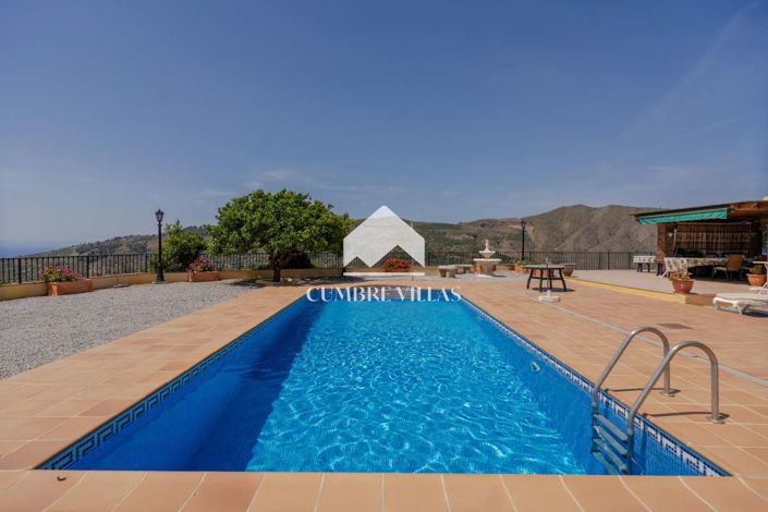 Image No.3-Country House for sale