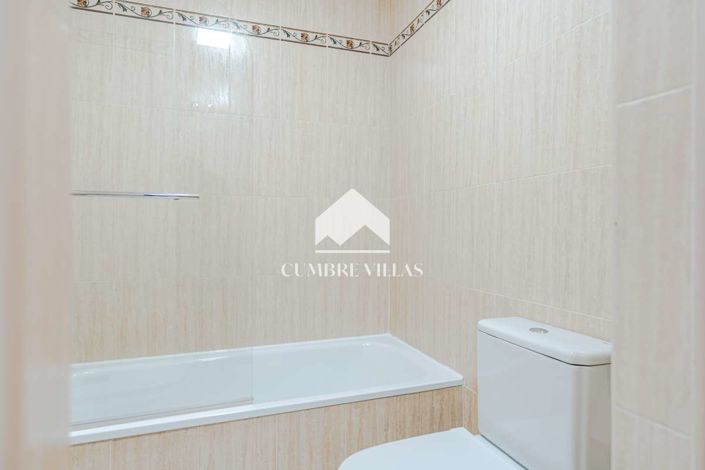 Image No.31-3 Bed Apartment for sale