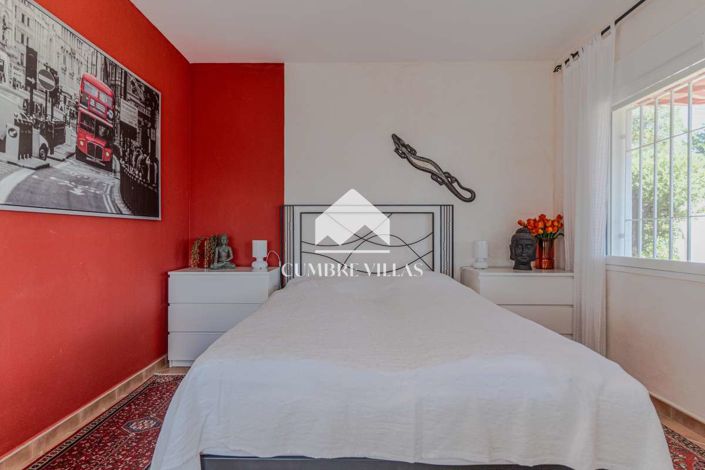 Image No.25-2 Bed Villa for sale