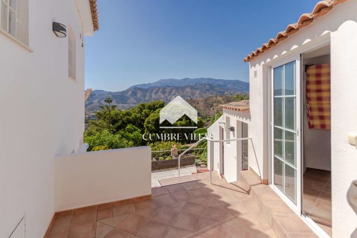 Image No.36-2 Bed Villa for sale
