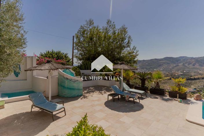 Image No.55-2 Bed Villa for sale