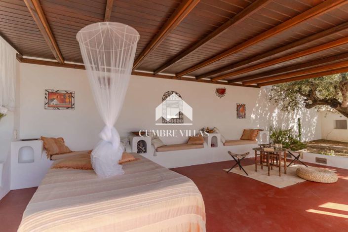 Image No.8-2 Bed Villa for sale