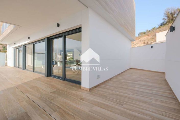 Image No.25-3 Bed Villa for sale