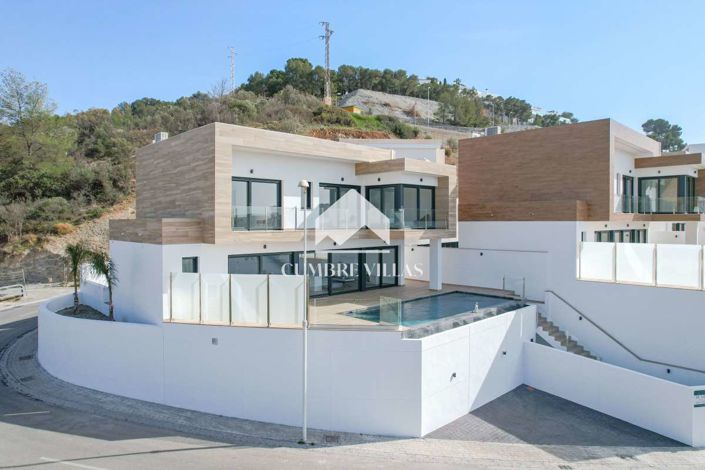 Image No.39-3 Bed Villa for sale