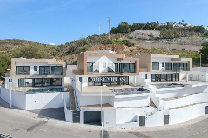 Image No.40-3 Bed Villa for sale