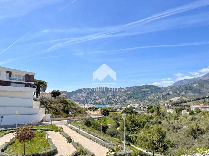 Image No.41-3 Bed Villa for sale