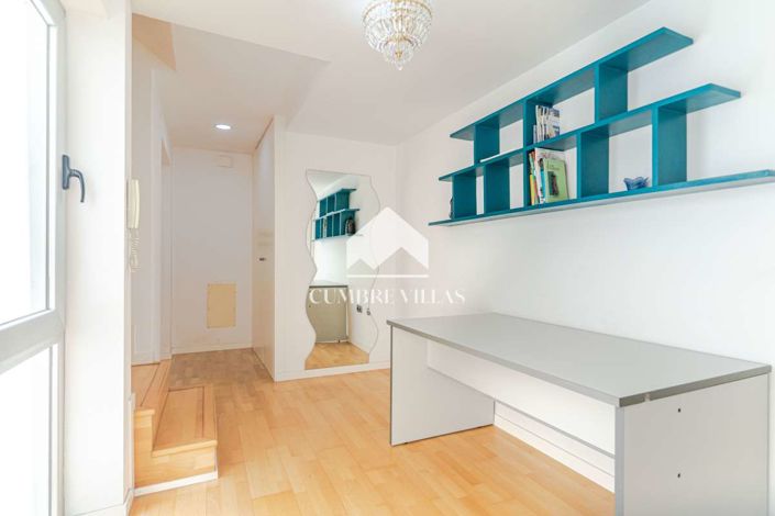 Image No.26-5 Bed Townhouse for sale