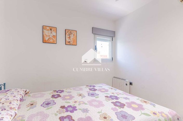 Image No.30-5 Bed Townhouse for sale
