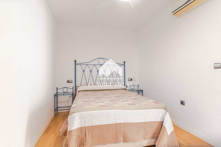 Image No.33-5 Bed Townhouse for sale