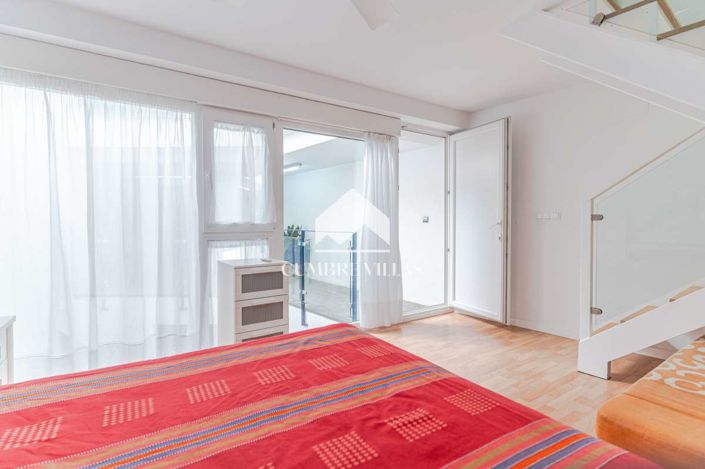 Image No.41-5 Bed Townhouse for sale